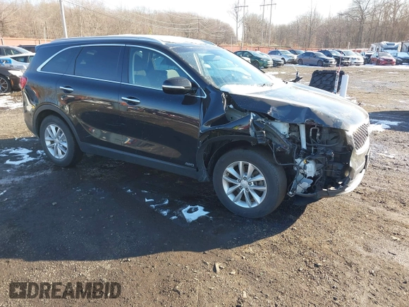 2018 Kia Sorento LX with VIN 5XYPGDA35JG404725, listed as a IAAI auction lot 41188949 with 48,229 mi miles. Bid and sale history available at carsss.com. Image 1.