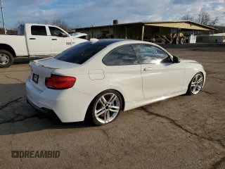 2015 BMW 2 Series M235i xDrive with VIN WBA1J9C55FVX98646, listed as a Copart auction lot 86187464 with 0 mi miles and Salvage Title. Bid and sale history available at carsss.com. Image 3.