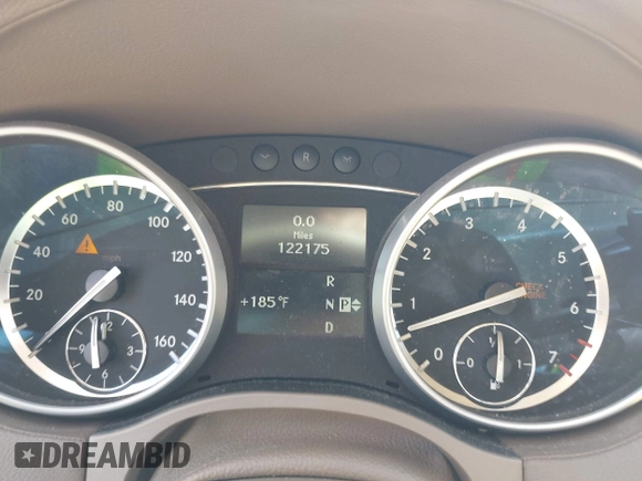 2010 Mercedes-Benz GL 450 with VIN 4JGBF7BE6AA618200, listed as a IAAI auction lot 42103939 with 122,175 mi miles and . Bid and sale history available at DreamBid. Image 7.