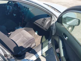 2007 Nissan Altima S with VIN 1N4AL21E47C161354, listed as a IAAI auction lot 42226945 with 341,250 mi miles and . Bid and sale history available at DreamBid. Image 5.