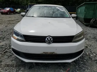 2012 Volkswagen Jetta SE z VIN 3VWDX7AJ7CM077878, wystawiony jako Copart lot #57782295 z przebiegiem 109 308 mil mil oraz Szkoda całkowita • Salvage title. Historia ofert i sprzedaży dostępna na DreamBid. Obrazek 5.