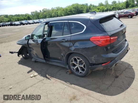 2018 BMW X1 xDrive28i with VIN WBXHT3C36J5F89230, listed as a Copart auction lot 62904545 with 170,860 mi miles and Salvage title. Bid and sale history available at DreamBid. Image 2.