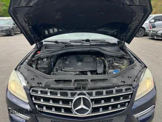 2015 Mercedes-Benz M 350 z VIN 4JGDA5HB6FA561514, wystawiony jako Copart lot #60939575 z przebiegiem 197 603 mil mil oraz Czysty tytuł • Clean title. Historia ofert i sprzedaży dostępna na DreamBid. Obrazek 8.