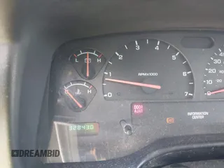 2002 Dodge Dakota SLT with VIN 1B7HG48N82S616607, listed as a IAAI auction lot 41837480 with 328,430 mi miles. Bid and sale history available at carsss.com. Image 7.