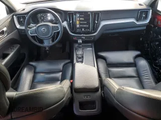 2019 Volvo XC60 Momentum с VIN LYV102RK4KB234720, выставлен на аукционе Copart как лот 84987014 с пробегом 32 777 миль миль и Списание • Salvage title. История ставок и продаж доступна на DreamBid. Изображение 8.
