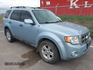 2008 Ford Escape Hybrid с VIN 1FMCU59H58KA10753, выставлен на аукционе IAAI как лот 42116162 с пробегом 233 224 миль миль и . История ставок и продаж доступна на DreamBid. Изображение 1.