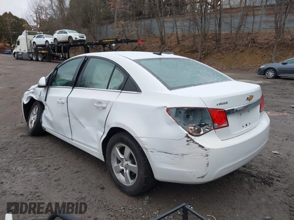 2014 Chevrolet Cruze 1LT z VIN 1G1PC5SB1E7264742, wystawiony jako IAAI lot #41740704 z przebiegiem 155 005 mil mil oraz . Historia ofert i sprzedaży dostępna na DreamBid. Obrazek 3.