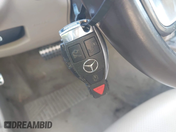 2012 Mercedes-Benz C 250 с VIN WDDGJ4HB7CF780885, выставлен на аукционе IAAI как лот 42598005 с пробегом 133 389 миль миль и . История ставок и продаж доступна на DreamBid. Изображение 11.