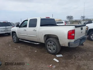 2009 Chevrolet Silverado 1500 with VIN 3GCEC33J79G169282, listed as a IAAI auction lot 41387505 with 243,182 mi miles and . Bid and sale history available at DreamBid. Image 3.
