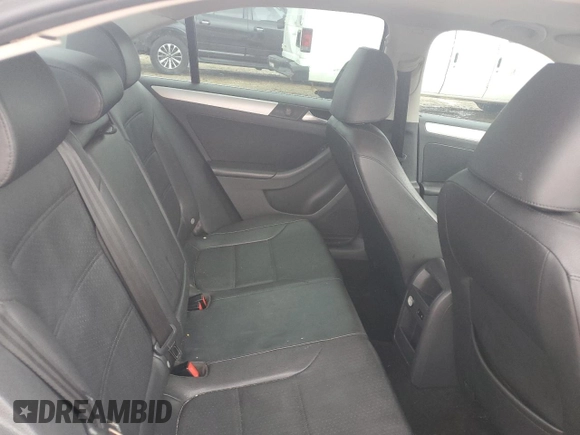 2013 Volkswagen Jetta Sedan SE with VIN 3VWDP7AJ9DM375835, listed as a Copart auction lot 80051974 with 180,645 mi miles and Salvage Title. Bid and sale history available at carsss.com. Image 10.