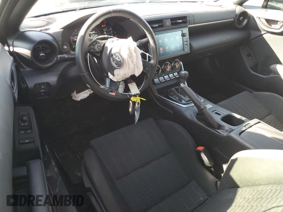 2024 Toyota 86 with VIN JF1ZNBB19R8753377, listed as a Copart auction lot 44707145 with 6,039 mi miles and Salvage Title. Bid and sale history available at DreamBid. Image 8.
