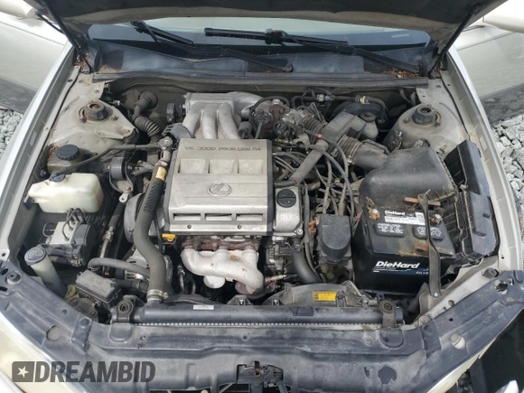 1998 Lexus ES 300 with VIN JT8BF28G4W5021187, listed as a Copart auction lot 60317445 with 258,403 mi miles and Salvage title. Bid and sale history available at DreamBid. Image 11.
