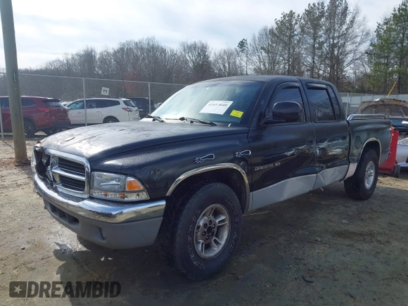 2000 Dodge Dakota Sport with VIN 1B7GL2AX8YS790208, listed as a IAAI auction lot 41613640 with 365,198 mi miles and . Bid and sale history available at DreamBid. Image 6.