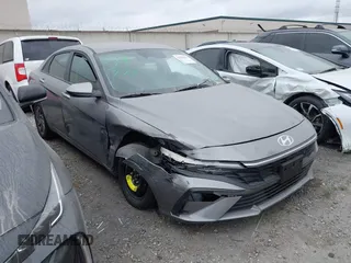 2024 Hyundai Elantra SEL с VIN KMHLM4DG8RU805925, выставлен на аукционе IAAI как лот 42426256 с пробегом 16 713 миль миль и . История ставок и продаж доступна на DreamBid. Изображение 1.