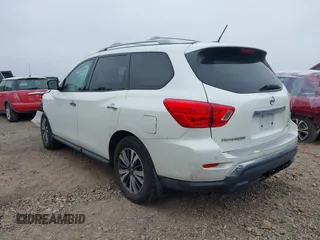 2017 Nissan Pathfinder SL with VIN 5N1DR2MM5HC608649, listed as a IAAI auction lot 41757481 with 168,412 mi miles. Bid and sale history available at carsss.com. Image 3.