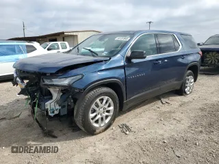 2022 Chevrolet Traverse LS with VIN 1GNERFKW7NJ169151, listed as a Copart auction lot 44131945 with 45,178 mi miles and Salvage Title. Bid and sale history available at carsss.com. Image 1.