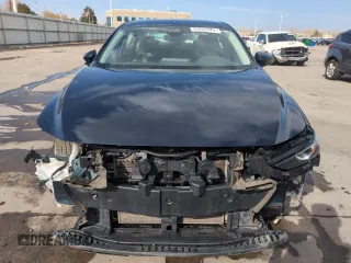 2021 Mazda 3 Select with VIN 3MZBPABL9MM253920, listed as a Copart auction lot 51257025 with 75,572 mi miles and Salvage Title. Bid and sale history available at DreamBid. Image 5.