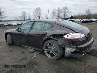 2015 Porsche Panamera 4 z VIN WP0AA2A7XFL001690, wystawiony jako Copart lot #40765024 z przebiegiem 86 770 mil mil oraz . Historia ofert i sprzedaży dostępna na DreamBid. Obrazek 2.