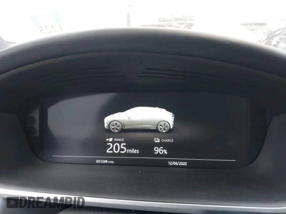 2020 Jaguar I-Pace SE with VIN SADHC2S14L1F85800, listed as a IAAI auction lot 42444115 with 51,249 mi miles and . Bid and sale history available at DreamBid. Image 18.