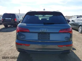 2022 Audi Q5 S line Premium Plus with VIN WA1EAAFY1N2051017, listed as a IAAI auction lot 41348030 with 25,942 mi miles. Bid and sale history available at carsss.com. Image 16.