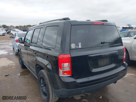 2014 Jeep Patriot Sport with VIN 1C4NJPBA5ED769871, listed as a IAAI auction lot 41146384 with 63,356 mi miles. Bid and sale history available at carsss.com. Image 3.