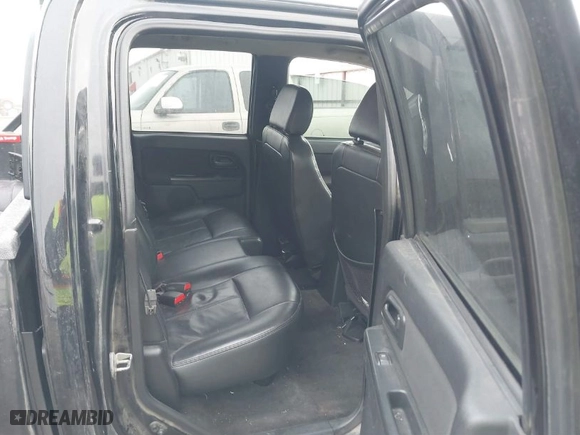 2007 Chevrolet Colorado LT w/1LT with VIN 1GCDT13E878223999, listed as a IAAI auction lot 41466242 with 175,320 mi miles. Bid and sale history available at carsss.com. Image 8.