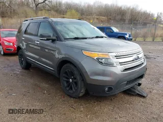 2013 Ford Explorer XLT z VIN 1FM5K8D88DGA92403, wystawiony jako IAAI lot #41946862 z przebiegiem 230 758 mil mil oraz . Historia ofert i sprzedaży dostępna na DreamBid. Obrazek 1.