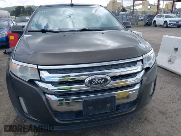 2011 Ford Edge SEL with VIN 2FMDK3JCXBBB30032, listed as a IAAI auction lot 41945853 with 182,916 mi miles. Bid and sale history available at carsss.com. Image 6.