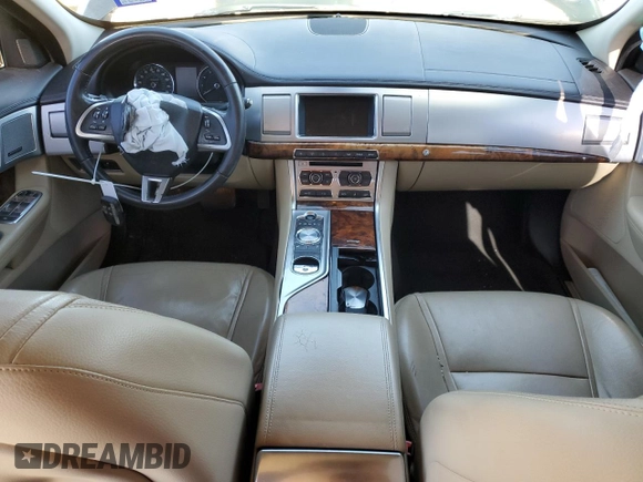 2015 Jaguar XF I4 T Premium with VIN SAJWA0FS5FPU66783, listed as a Copart auction lot 86814004 with 0 mi miles and Salvage Title. Bid and sale history available at carsss.com. Image 8.