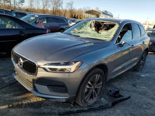 2021 Volvo XC60 Momentum with VIN YV4A22RKXM1684809, listed as a Copart auction lot 86790664 with 32,070 mi miles and Salvage Title. Bid and sale history available at carsss.com. Image 1.