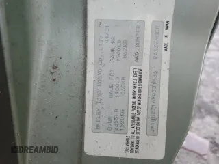 1981 Mazda 626 z VIN JM1GB2216B0531636, wystawiony jako Copart lot #85505404 z przebiegiem 41 816 mil mil oraz Szkoda całkowita • Salvage title. Historia ofert i sprzedaży dostępna na DreamBid. Obrazek 12.