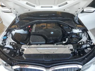 2022 BMW 3 Series 330i with VIN 3MW5R1J08N8C44151, listed as a Copart auction lot 85958404 with 28,213 mi miles and Salvage Title. Bid and sale history available at carsss.com. Image 11.