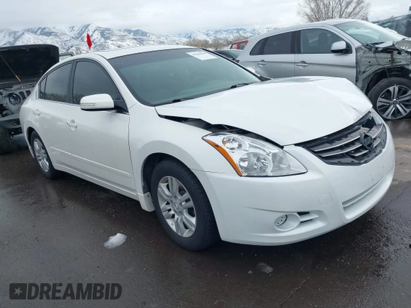 2011 Nissan Altima 2.5 S with VIN 1N4AL2AP1BN442980, listed as a IAAI auction lot 41603298 with 135,481 mi miles. Bid and sale history available at carsss.com. Image 1.