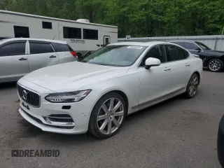 2017 Volvo S90 Inscription с VIN YV1A22ML9H1008614, выставлен на аукционе Copart как лот 55606895 с пробегом 43 242 миль миль и Списание • Salvage title. История ставок и продаж доступна на DreamBid. Изображение 1.