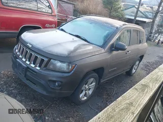 2015 Jeep Compass Sport with VIN 1C4NJDBB0FD153844, listed as a IAAI auction lot 41130360 with Not Provided miles and . Bid and sale history available at carsss.com. Image 2.