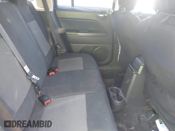 2012 Jeep Patriot Latitude with VIN 1C4NJRFB4CD686038, listed as a IAAI auction lot 42142199 with 116,416 mi miles and . Bid and sale history available at carsss.com. Image 8.