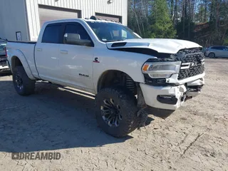 2022 Ram 2500 Big Horn with VIN 3C6UR5DL9NG169775, listed as a IAAI auction lot 42157011 with 36,094 mi miles and . Bid and sale history available at DreamBid. Image 1.