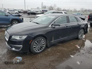 2019 Lincoln MKZ Standard with VIN 3LN6L5A91KR623587, listed as a Copart auction lot 43203785 with 31,521 mi miles and Clean Title. Bid and sale history available at carsss.com. Image 1.