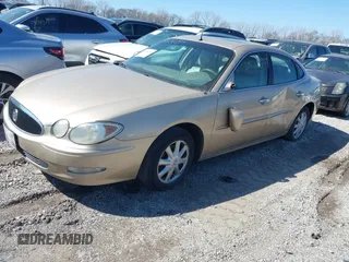 2005 Buick LaCrosse CXL with VIN 2G4WD532851234435, listed as a IAAI auction lot 39636254 with 257,127 mi miles. Bid and sale history available at carsss.com. Image 2.