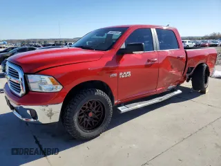 2019 Ram 1500 Big Horn z VIN 1C6RR6LT6KS549528, wystawiony jako Copart lot #85233584 z przebiegiem 83 169 mil mil oraz Szkoda całkowita • Salvage title. Historia ofert i sprzedaży dostępna na DreamBid. Obrazek 1.