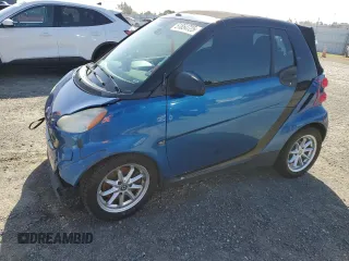 2008 Smart fortwo Passion with VIN WMEEK31X38K103444, listed as a Copart auction lot 51854725 with 93,377 mi miles and Salvage Title. Bid and sale history available at DreamBid. Image 1.