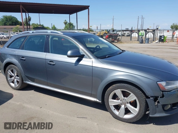 2013 Audi allroad A4 Premium Plus z VIN WA1UFAFL7DA044000, wystawiony jako IAAI lot #42346281 z przebiegiem 107 019 mil mil oraz . Historia ofert i sprzedaży dostępna na DreamBid. Obrazek 13.
