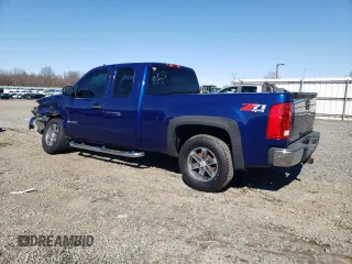 2013 GMC Sierra 1500 SLE with VIN 1GTR2VE7XDZ104307, listed as a Copart auction lot 49915705 with 42,748 mi miles and Salvage Title. Bid and sale history available at DreamBid. Image 2.
