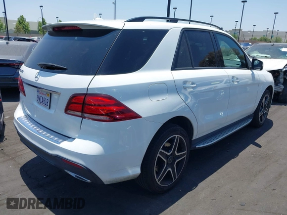 2018 Mercedes-Benz GLE 350 z VIN 4JGDA5JB0JB172588, wystawiony jako IAAI lot #42574600 z przebiegiem 79 132 mil mil oraz . Historia ofert i sprzedaży dostępna na DreamBid. Obrazek 4.