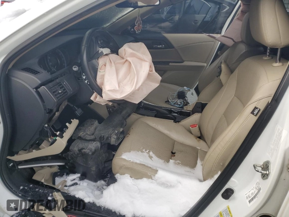 2014 Honda Accord Touring z VIN 1HGCR2F91EA800054, wystawiony jako Copart lot #44898045 z przebiegiem Nie podano mil oraz Szkoda całkowita • Salvage title. Historia ofert i sprzedaży dostępna na DreamBid. Obrazek 7.