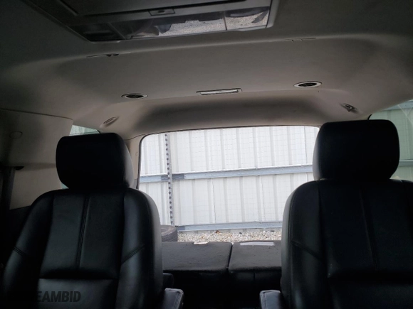 2013 Chevrolet Tahoe LT with VIN 1GNSKBE02DR162275, listed as a Copart auction lot 48310375 with 245,670 mi miles and Clean Title. Bid and sale history available at carsss.com. Image 10.