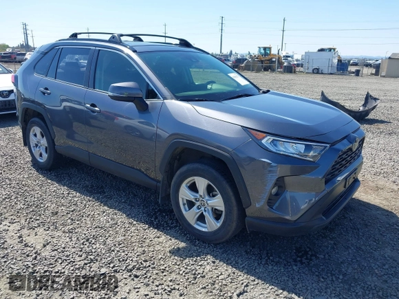 2019 Toyota RAV4 XLE with VIN JTMP1RFV9KD522379, listed as a IAAI auction lot 42002573 with 38,895 mi miles and . Bid and sale history available at DreamBid. Image 1.