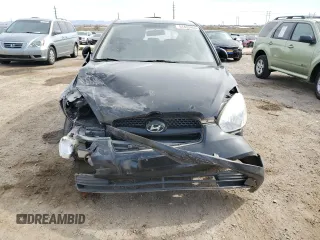 2010 Hyundai Accent GS z VIN KMHCM3AC7AU173953, wystawiony jako Copart lot #51433465 z przebiegiem 176 462 mil mil oraz Szkoda całkowita • Salvage title. Historia ofert i sprzedaży dostępna na DreamBid. Obrazek 5.
