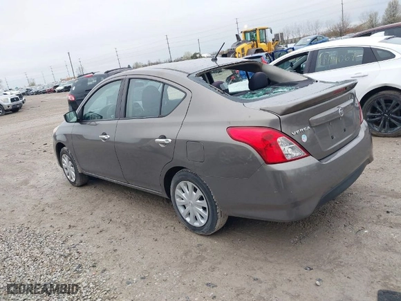 2017 Nissan Versa Sedan SV with VIN 3N1CN7AP5HK442878, listed as a IAAI auction lot 41911712 with 121,013 mi miles. Bid and sale history available at carsss.com. Image 3.