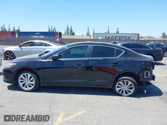 2017 Acura ILX Premium z VIN 19UDE2F73HA007955, wystawiony jako IAAI lot #42283491 z przebiegiem 110 686 mil mil oraz . Historia ofert i sprzedaży dostępna na DreamBid. Obrazek 14.